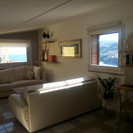 Appartamento Mansardato Anda&Torra Castelsardo Bagian luar foto
