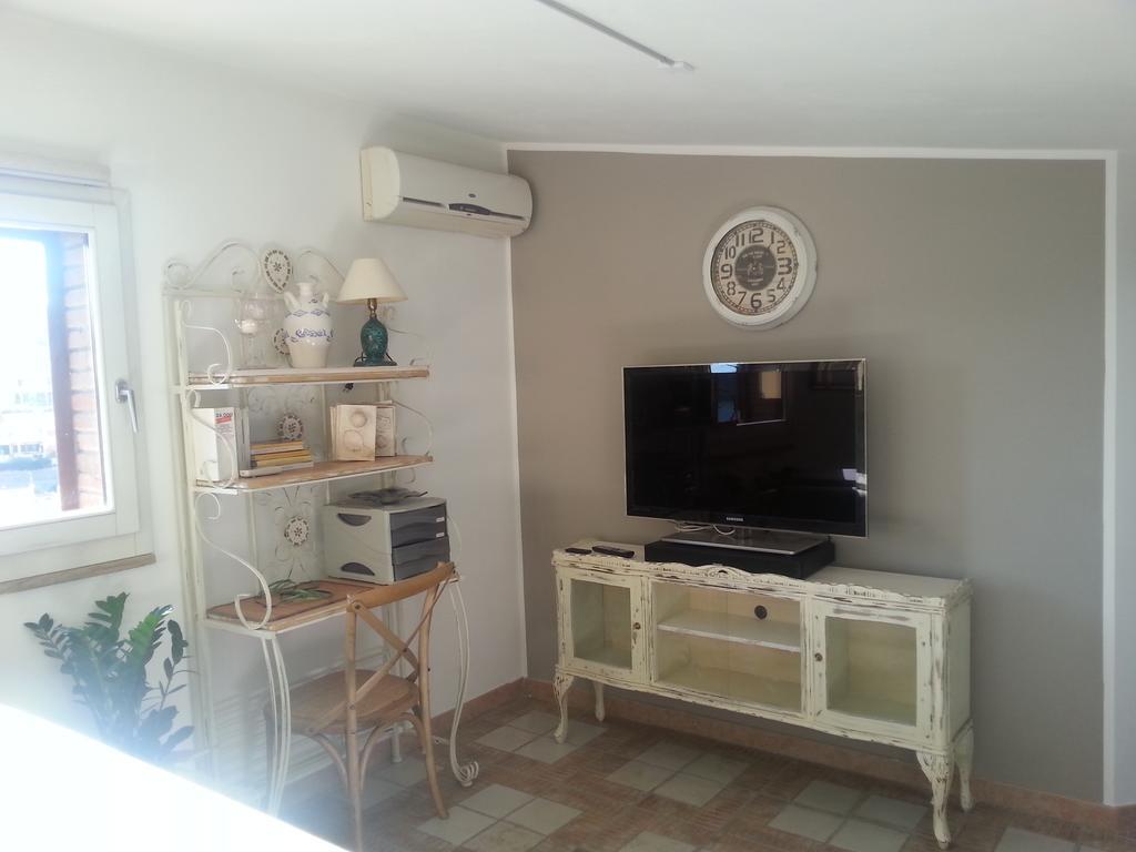 Appartamento Mansardato Anda&Torra Castelsardo Bagian luar foto