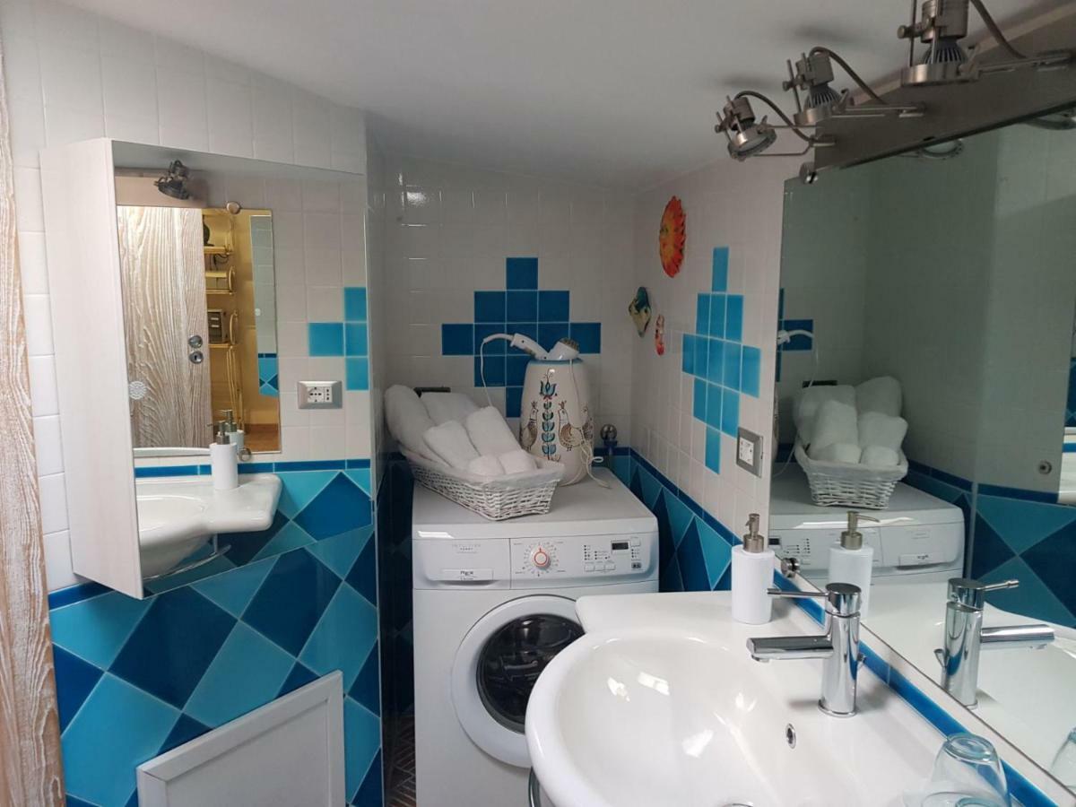 Appartamento Mansardato Anda&Torra Castelsardo Bagian luar foto